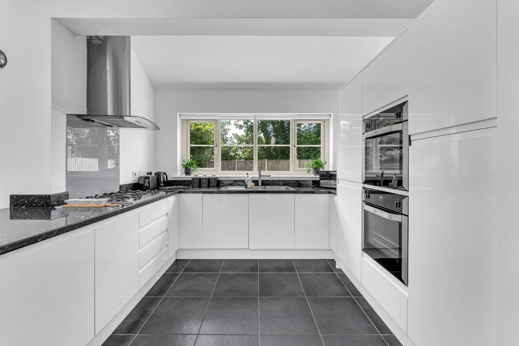 Brook Meadow House, 4 Bed House, Manchester Astley  Экстерьер фото
