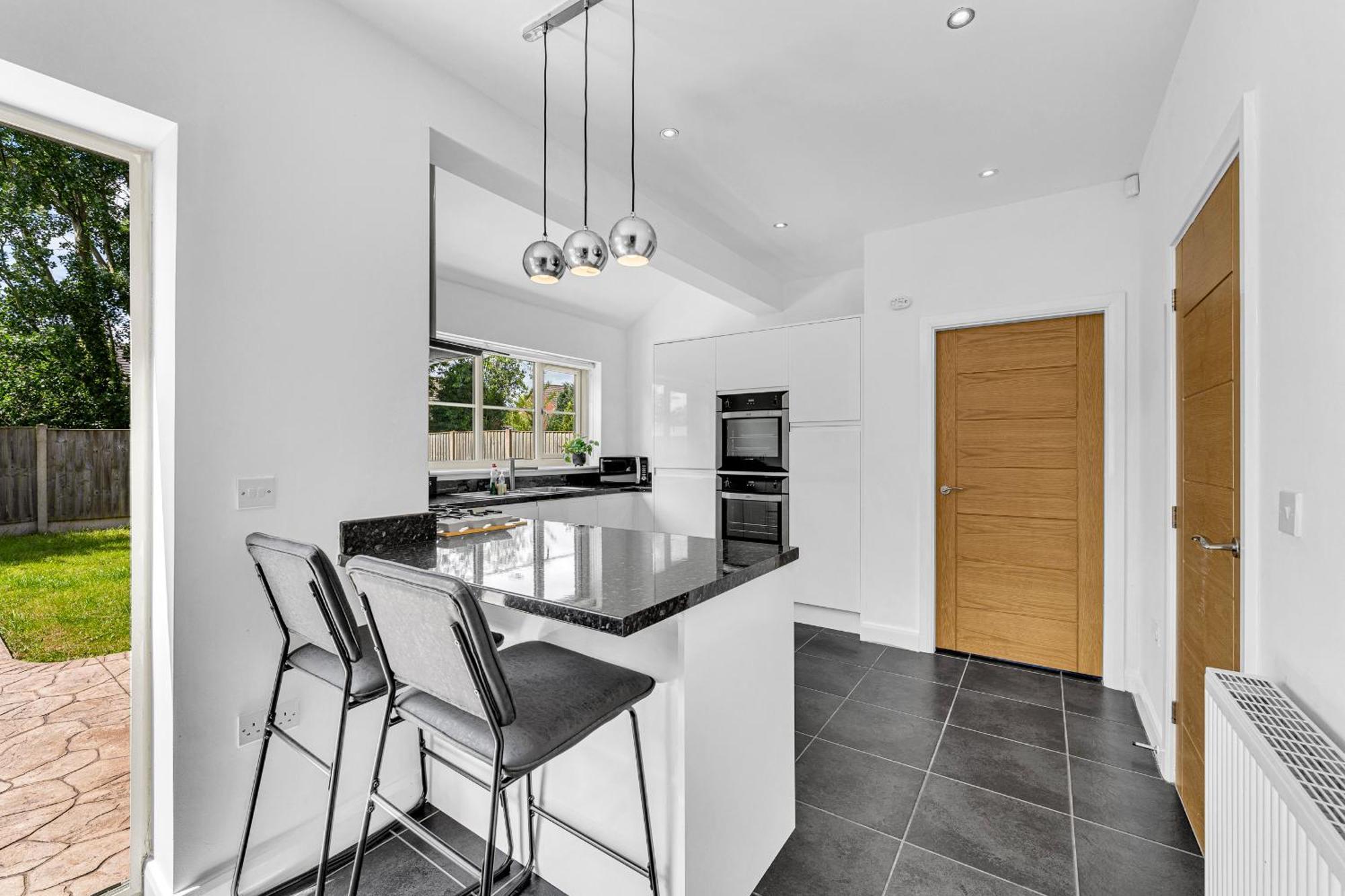 Brook Meadow House, 4 Bed House, Manchester Astley  Экстерьер фото