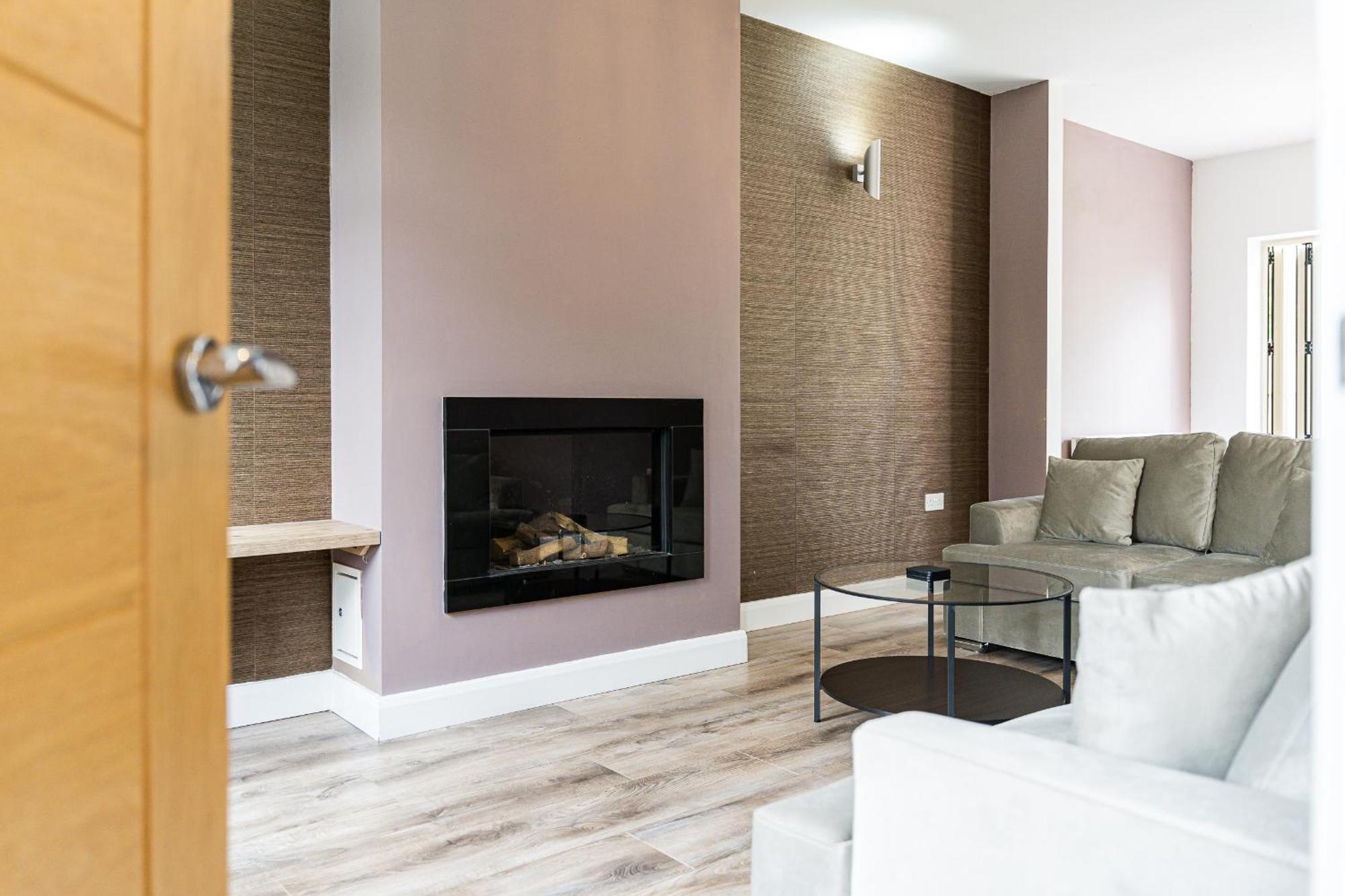 Brook Meadow House, 4 Bed House, Manchester Astley  Экстерьер фото